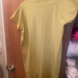 lululemon athletica Yellow Short Sleeve Tee